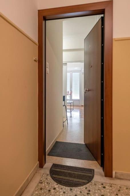 Kerameikos 2 Bedroom Apartment Athens Luaran gambar