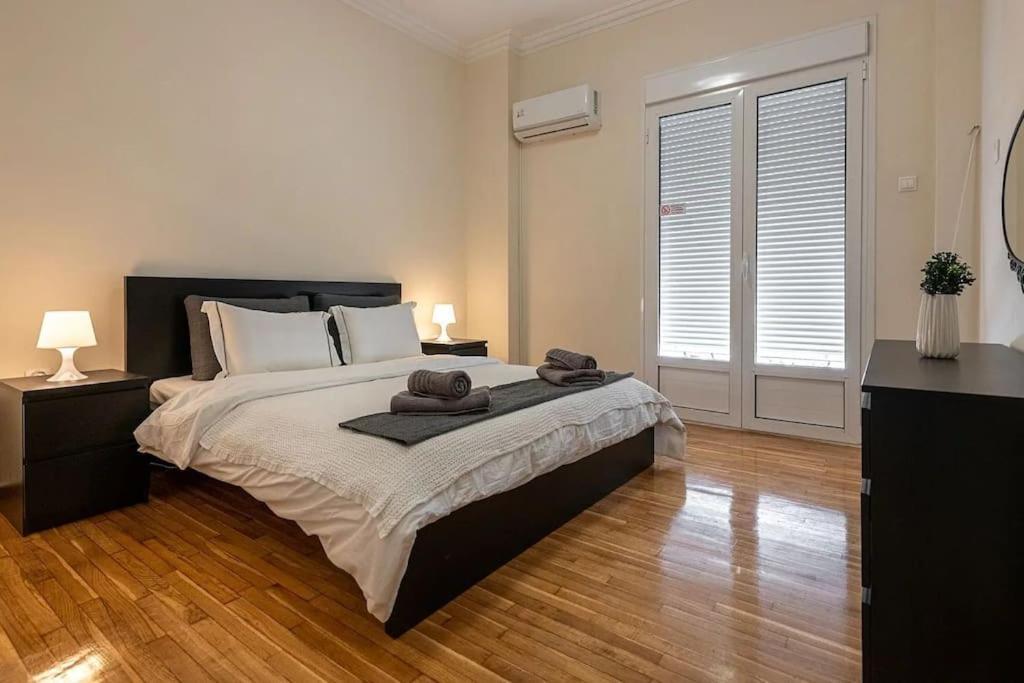 Kerameikos 2 Bedroom Apartment Athens Luaran gambar